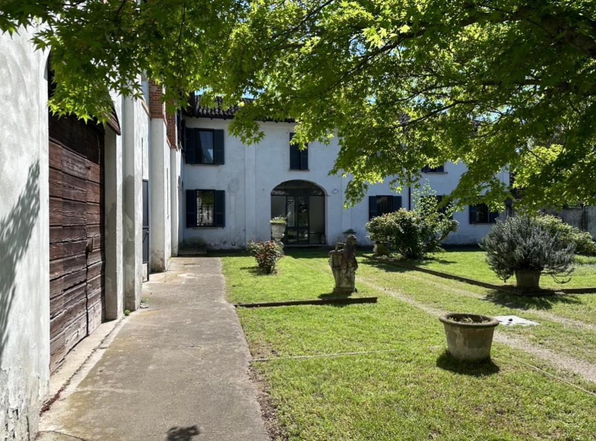 Affascinante Casale Brambilla Vicino Pavia Villa San Zenone al Po Екстериор снимка